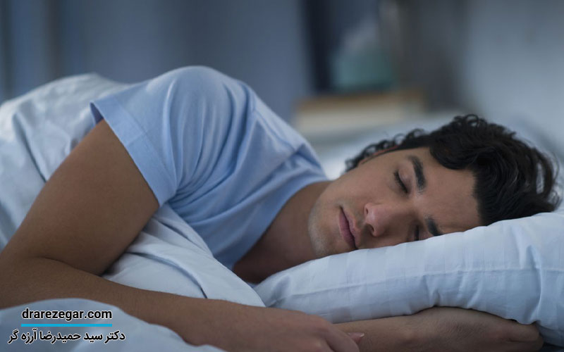 دلیل شب ادراری در بزرگسالان